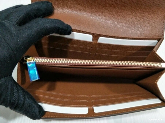 WALLET SARAH VUITTON LOUIS 0417